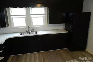 129 Edgebrook Pl NW, Lenoir, NC 28645 - Photo 6