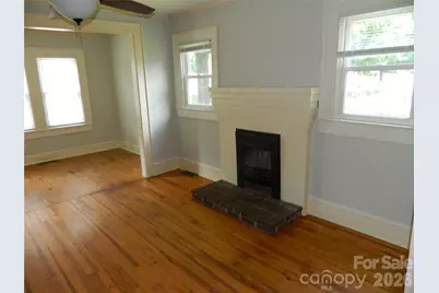 129 Edgebrook Place NW, Lenoir, NC 28645 - Photo 8