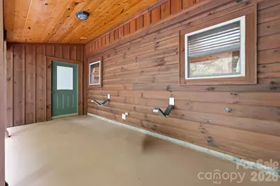 1026 High Top Mountain Road, Whittier, NC 28789 - Photo 34