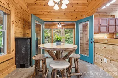 1026 High Top Mountain Road, Whittier, NC 28789 - Photo 18