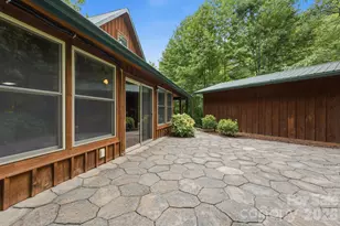 1026 High Top Mountain Rd, Whittier, NC 28789 - Photo 36
