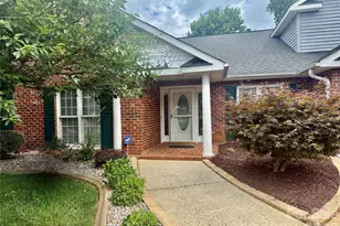 112 Mooreland Dr NE, Conover, NC 28613 - Photo 2