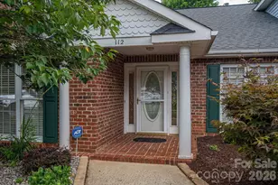 112 Mooreland Dr NE, Conover, NC 28613 - Photo 4