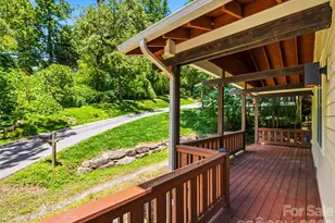 25 Shady Park Ln, Asheville, NC 28804 - Photo 4