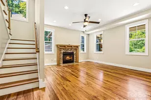 25 Shady Park Ln, Asheville, NC 28804 - Photo 12