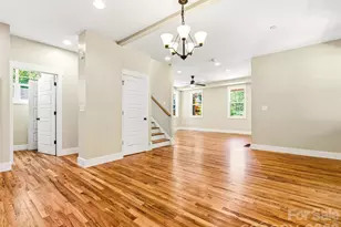 25 Shady Park Ln, Asheville, NC 28804 - Photo 14