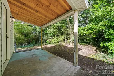 218 33rd Street SW, Hickory, NC 28602 - Photo 24