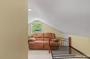 30 Clover Ln, Burnsville, NC 28714 - Photo 18