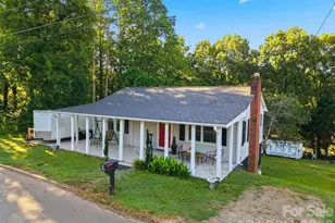 32 W Highland Ave, Granite Falls, NC 28630 - Photo 2
