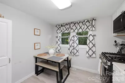 32 W Highland Avenue, Granite Falls, NC 28630 - Photo 12