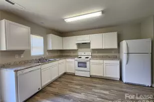 1127 Oswald T Dr, Newton, NC 28658 - Photo 4