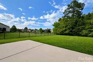 2482 Chatham Dr, Fort Mill, SC 29707 - Photo 30