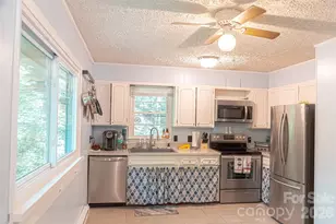 330 Riddle Cove Rd, Maggie Valley, NC 28751 - Photo 14