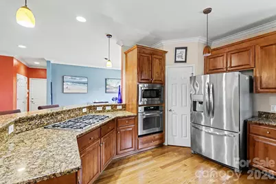 10130 Fairlea Drive, Charlotte, NC 28269 - Photo 16