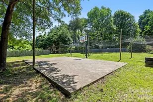 10130 Fairlea Dr, Charlotte, NC 28269 - Photo 40