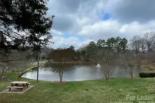 6648 Bunker Hill Cir, Charlotte, NC 28210 - Photo 2