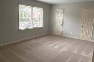 6648 Bunker Hill Cir, Charlotte, NC 28210 - Photo 14