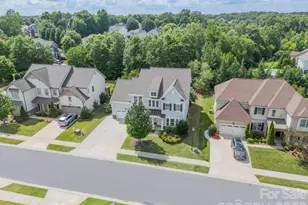 205 Somerled Way, Waxhaw, NC 28173 - Photo 2