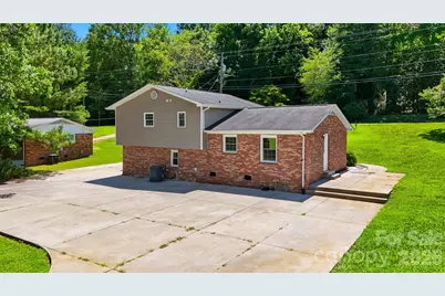 1401 Southwest Boulevard, Newton, NC 28658 - Photo 40