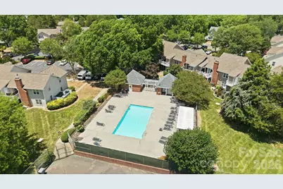 9319 S Vicksburg Park Court, Charlotte, NC 28210 - Photo 32