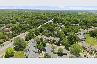 9319 S Vicksburg Park Court, Charlotte, NC 28210 - Photo 36