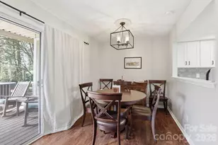 9319 S Vicksburg Park Ct, Charlotte, NC 28210 - Photo 16