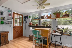 15 Craig Cir, Asheville, NC 28805 - Photo 16