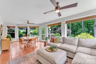 105 Azalea Ct, Greenville, SC 29615 - Photo 2