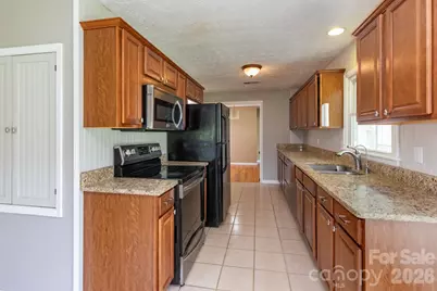 41 Kennedy Road, Weaverville, NC 28787 - Photo 4