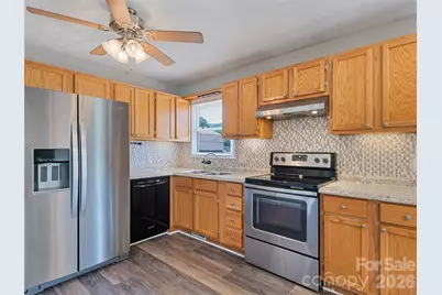 111 Keith Street, Clyde, NC 28721 - Photo 14