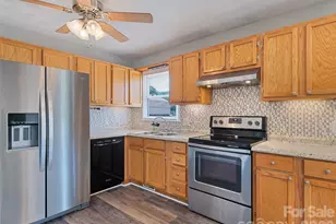 111 Keith St, Clyde, NC 28721 - Photo 14
