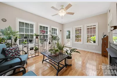 4305 Cottingham Drive, Hickory, NC 28602 - Photo 10