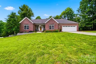 4305 Cottingham Dr, Hickory, NC 28602 - Photo 34