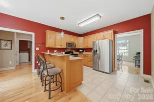 4305 Cottingham Dr, Hickory, NC 28602 - Photo 14