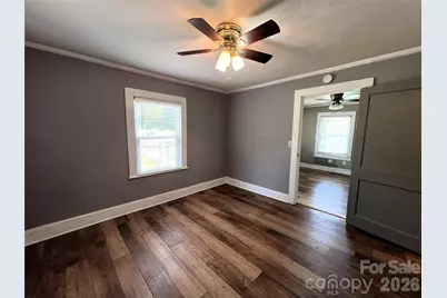 409 S Maple Street, Dallas, NC 28034 - Photo 10
