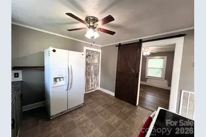 409 S Maple Street, Dallas, NC 28034 - Photo 12