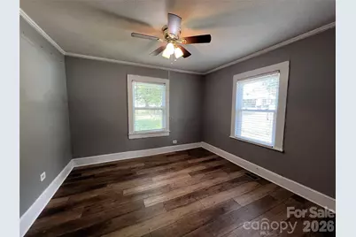 409 S Maple Street, Dallas, NC 28034 - Photo 8