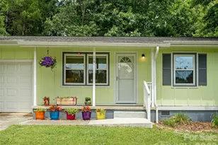 14 Fox Run Pl, Fairview, NC 28730 - Photo 2