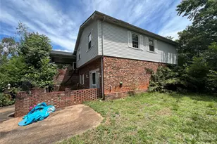 139 Vista Dr, Forest City, NC 28043 - Photo 4