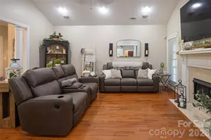 2041 Fairways Dr, Cherryville, NC 28021 - Photo 8