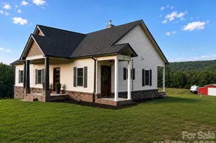 14 Daisy Ln, Taylorsville, NC 28681 - Photo 1