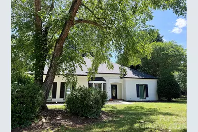 4015 Thistledown Court, Charlotte, NC 28269 - Photo 1