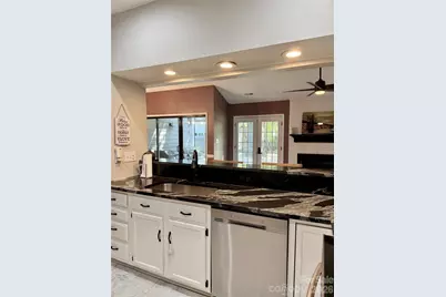 4015 Thistledown Court, Charlotte, NC 28269 - Photo 20