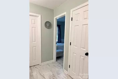 4015 Thistledown Court, Charlotte, NC 28269 - Photo 28