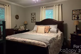 809 Alexander St, Lincolnton, NC 28092 - Photo 16