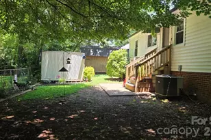 809 Alexander St, Lincolnton, NC 28092 - Photo 44