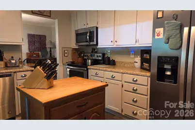 809 Alexander Street, Lincolnton, NC 28092 - Photo 12