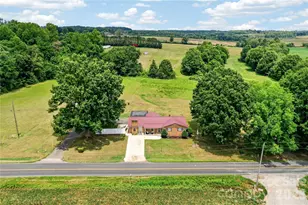 1316 Drumstand Rd, Stony Point, NC 28678 - Photo 4