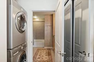 210 N Church St, Charlotte, NC 28202 - Photo 12