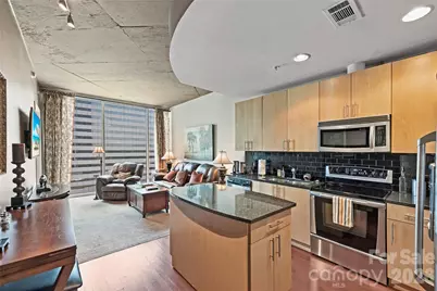 210 N Church Street #1605, Charlotte, NC 28202 - Photo 4